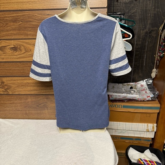 Blue and Gray Tie Front Relaxed T-Shirt size small no brand - Picture 6 of 8